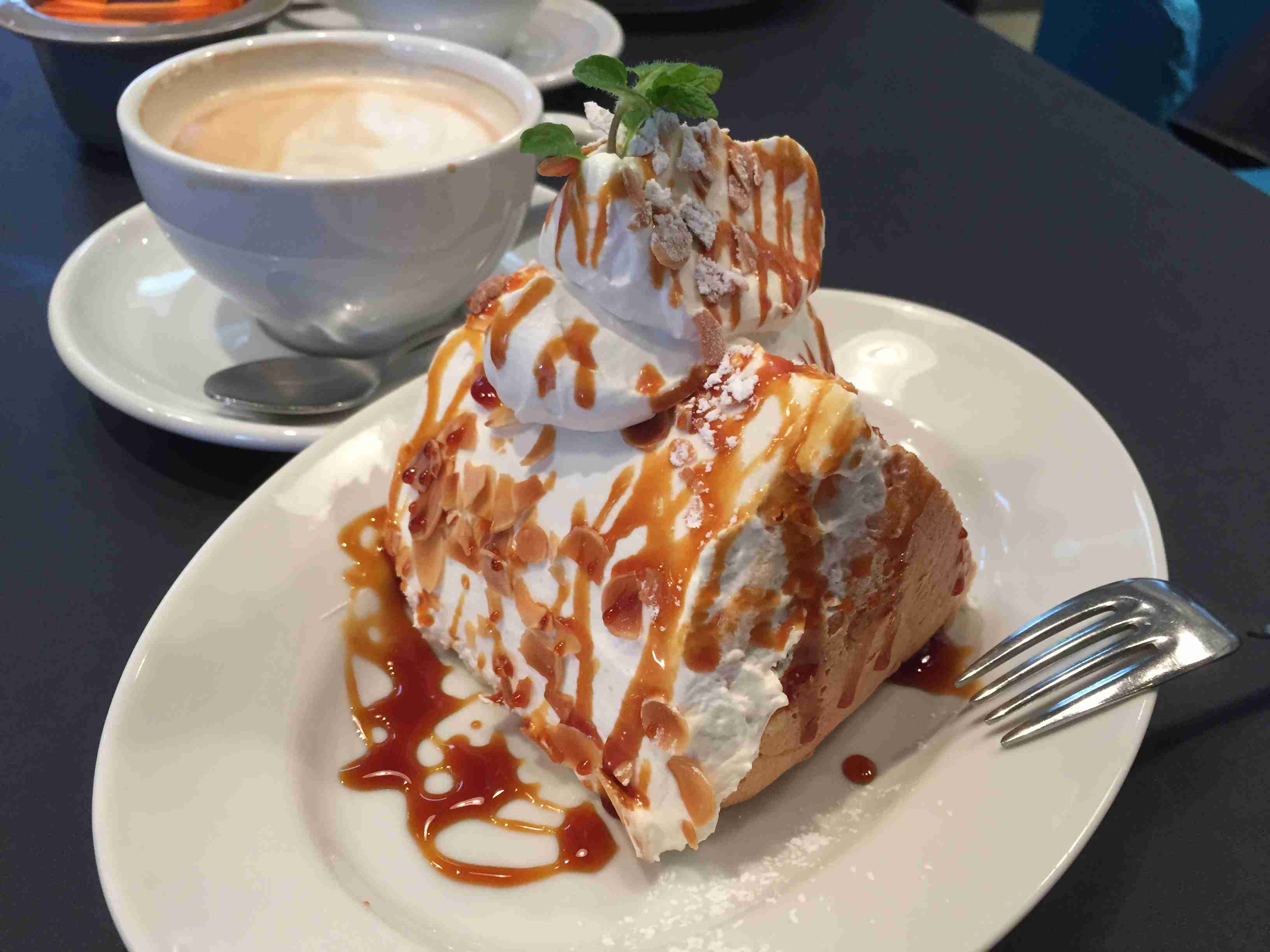 ☕️皆さんが撮ったカフェの写真が見たいです📸