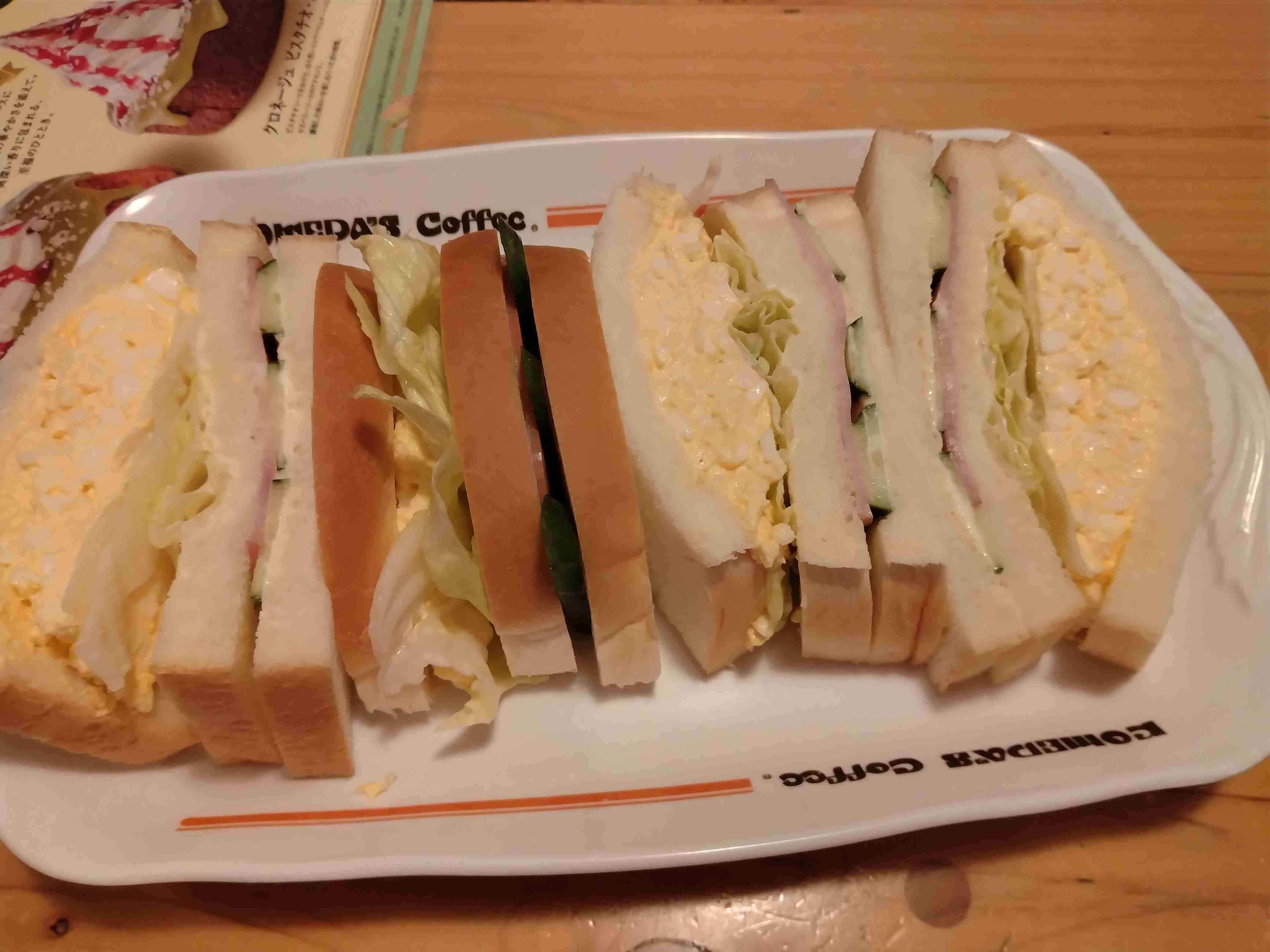 ☕️皆さんが撮ったカフェの写真が見たいです📸