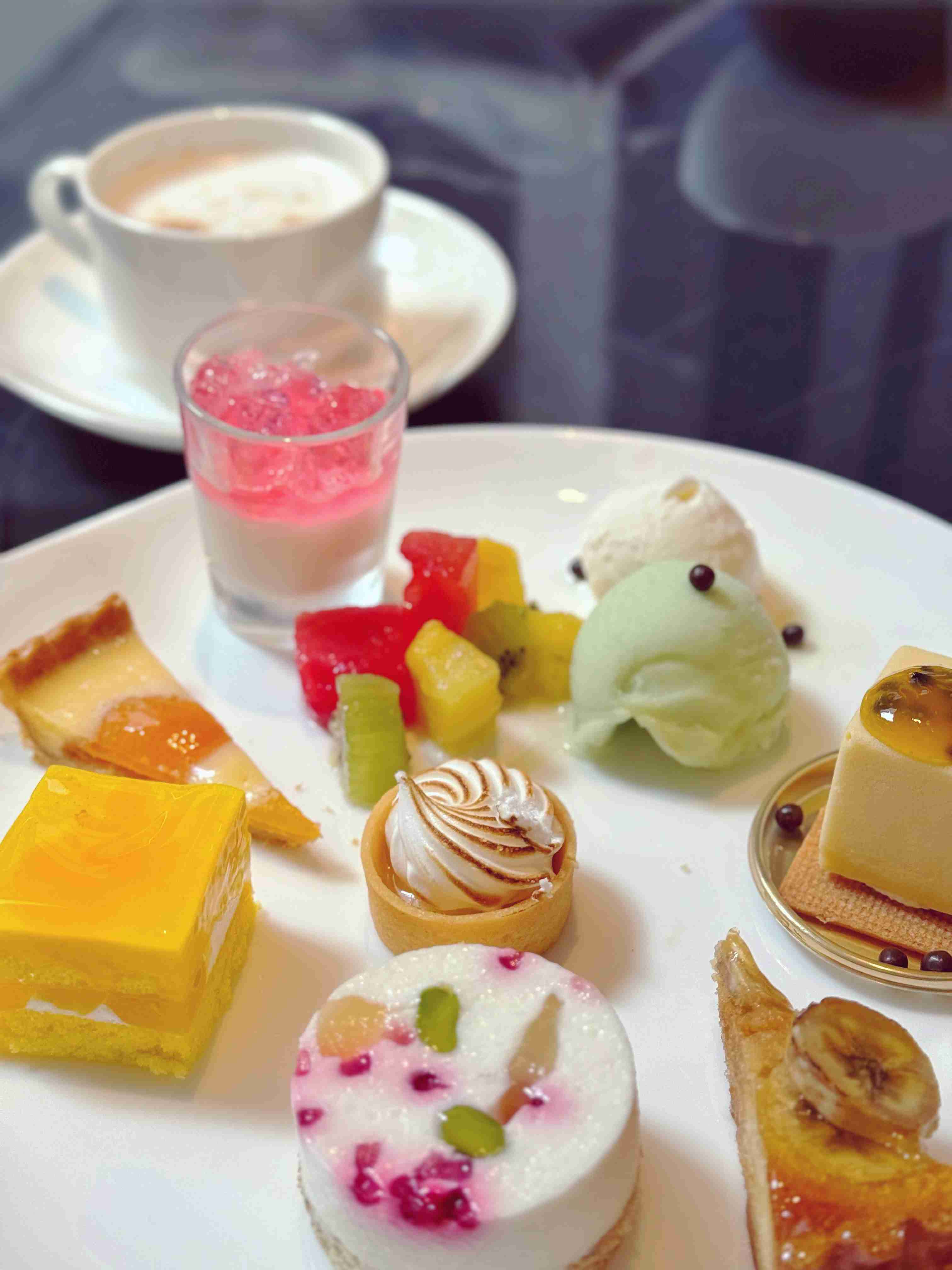 ☕️皆さんが撮ったカフェの写真が見たいです📸