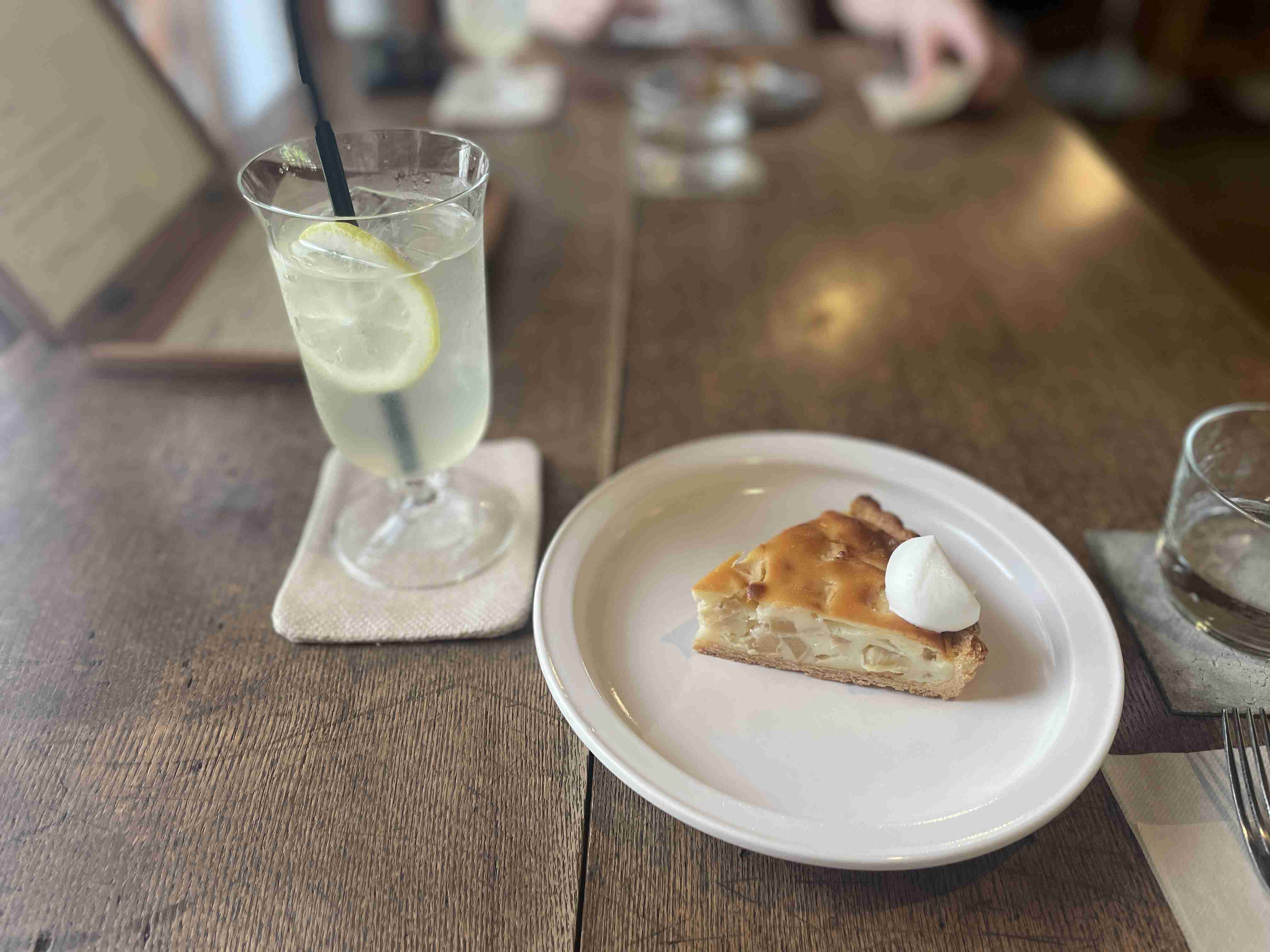 ☕️皆さんが撮ったカフェの写真が見たいです📸