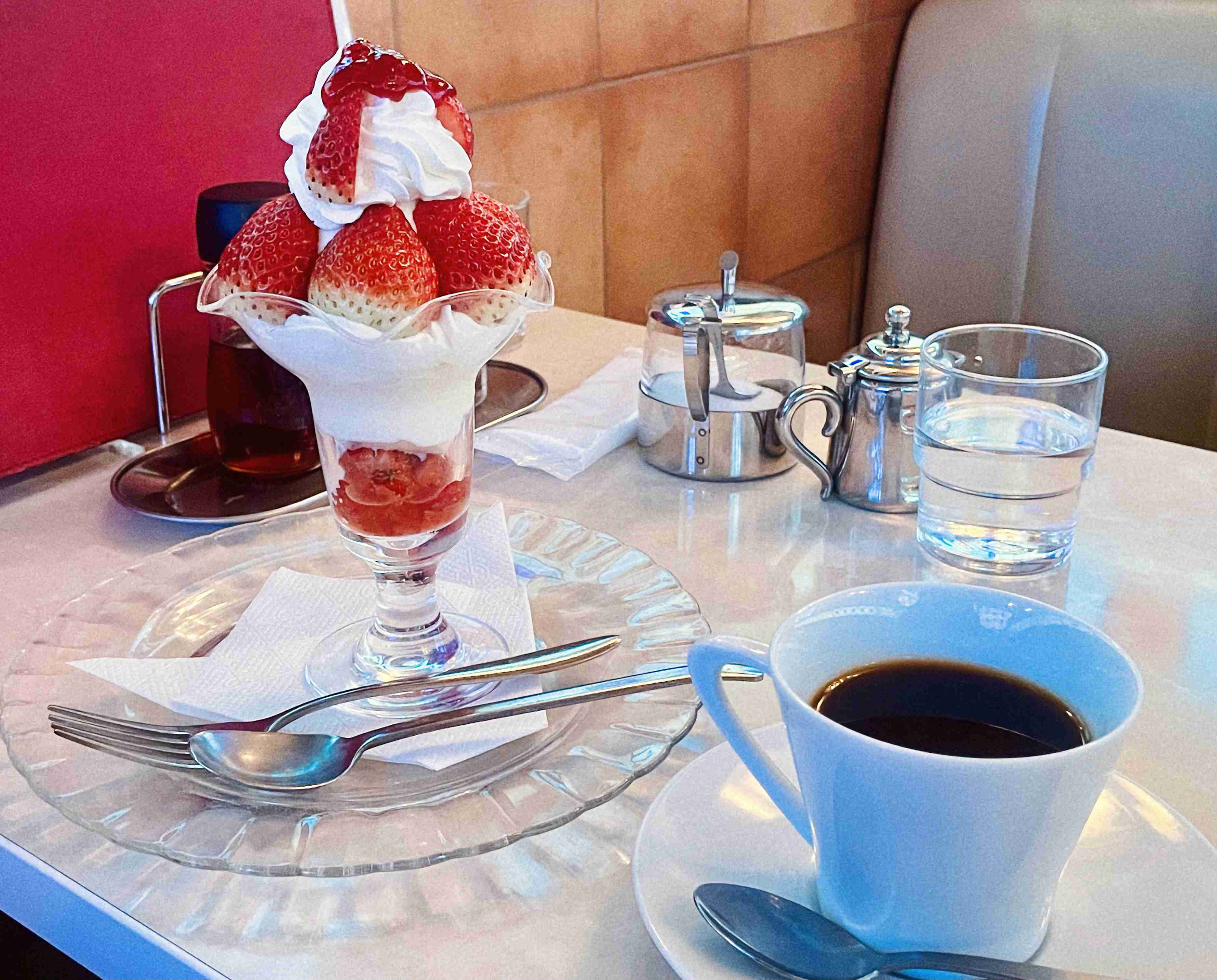 ☕️皆さんが撮ったカフェの写真が見たいです📸