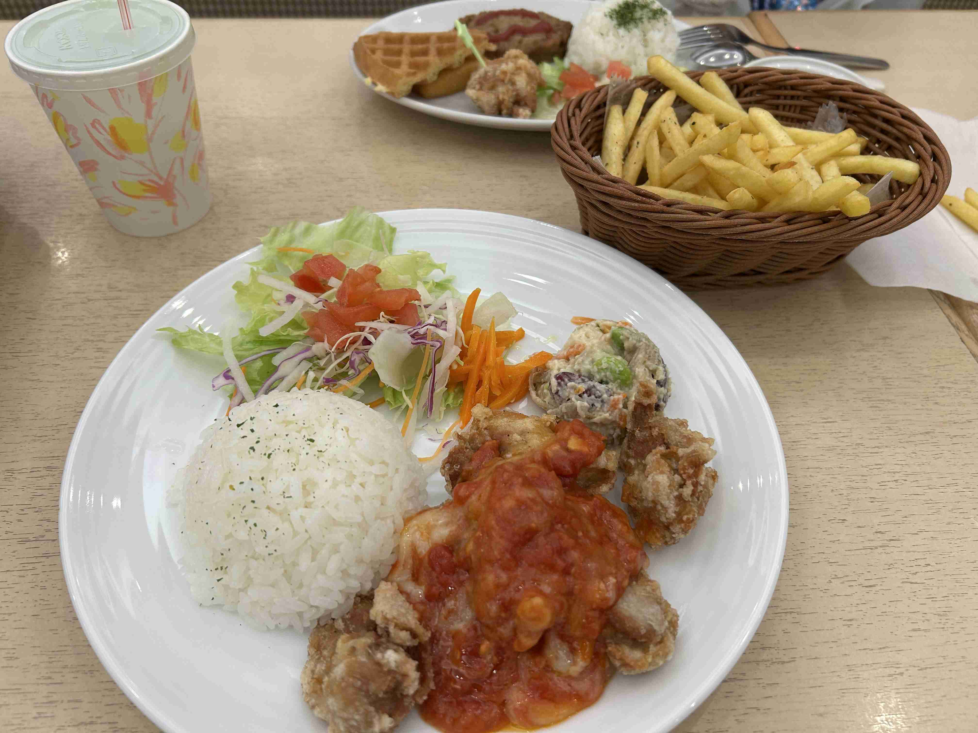 ☕️皆さんが撮ったカフェの写真が見たいです📸