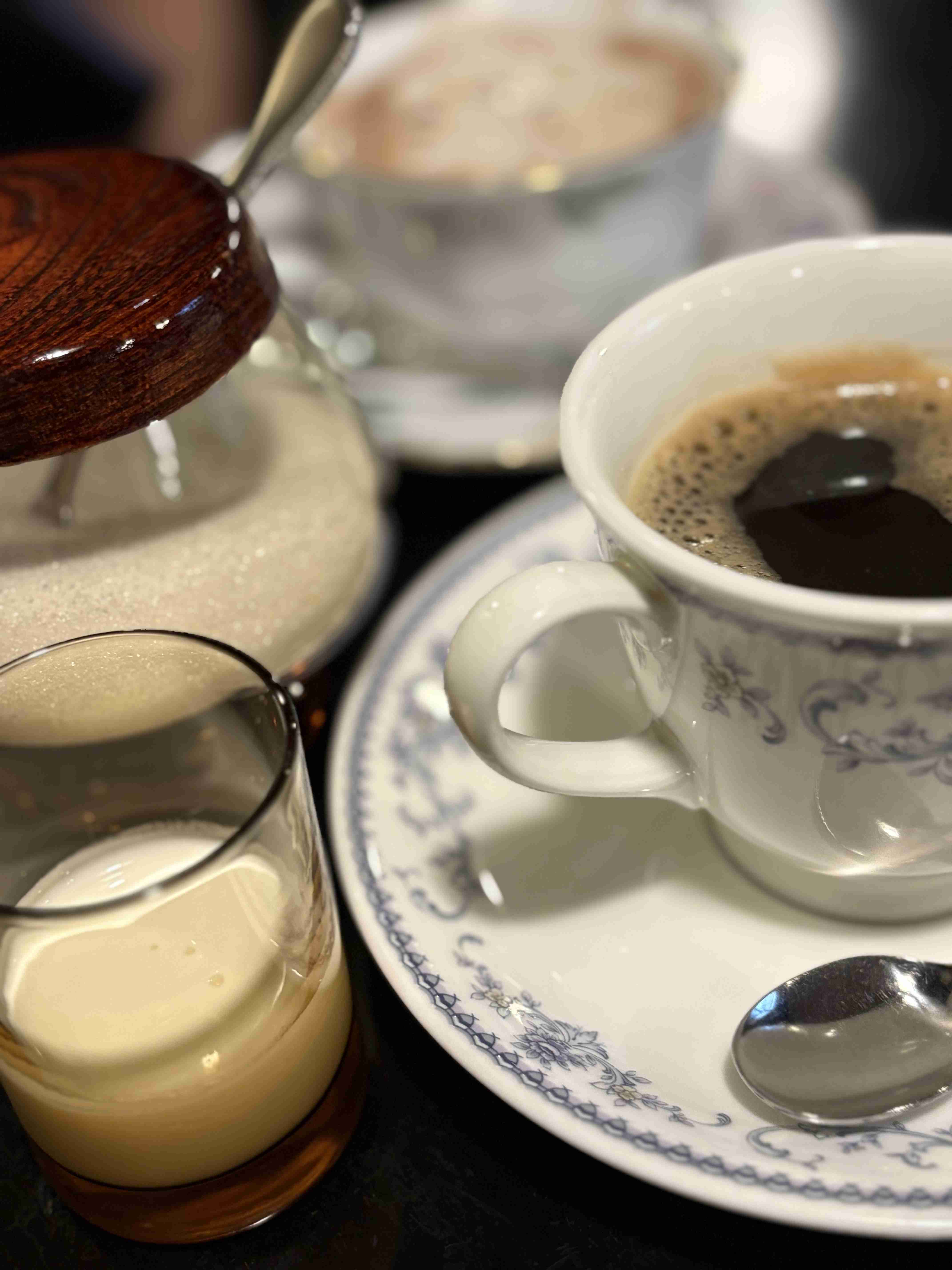 ☕️皆さんが撮ったカフェの写真が見たいです📸