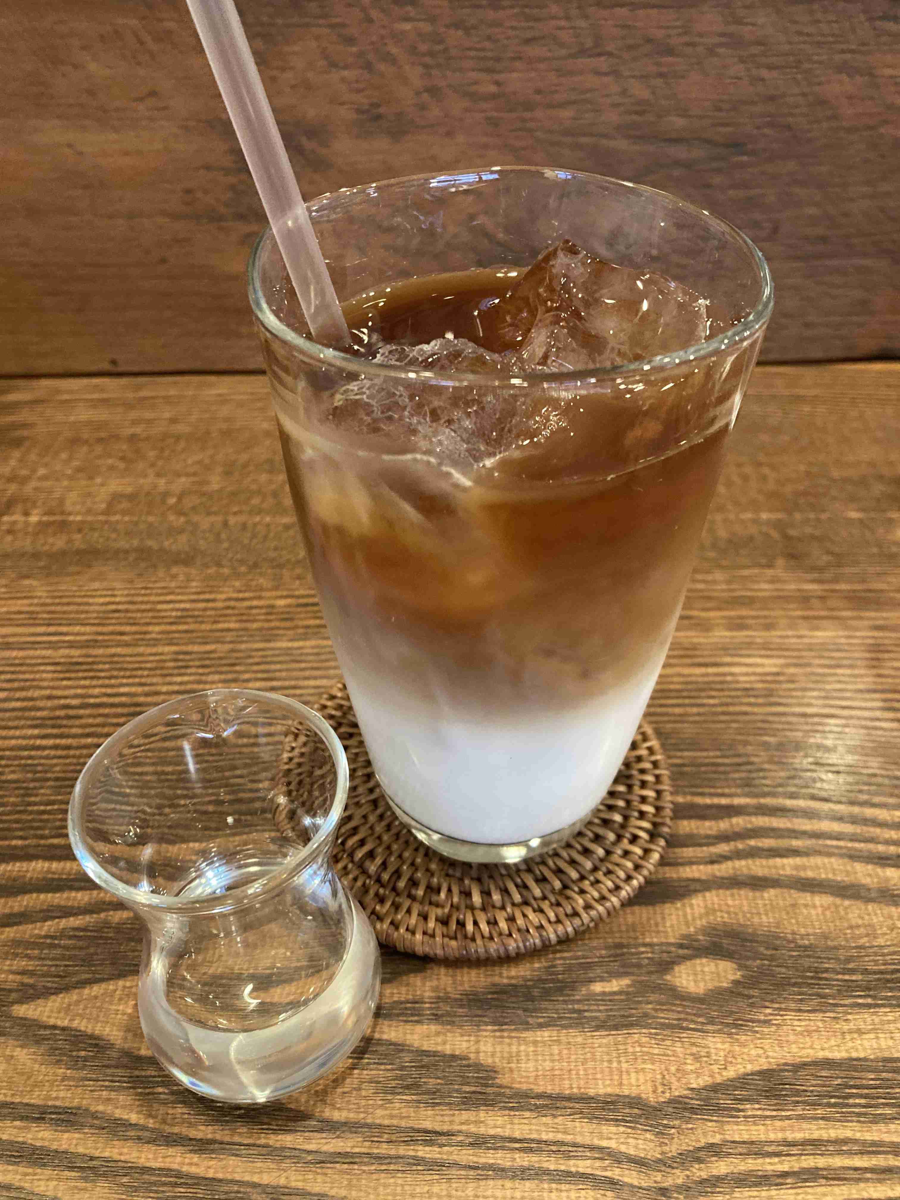 ☕️皆さんが撮ったカフェの写真が見たいです📸