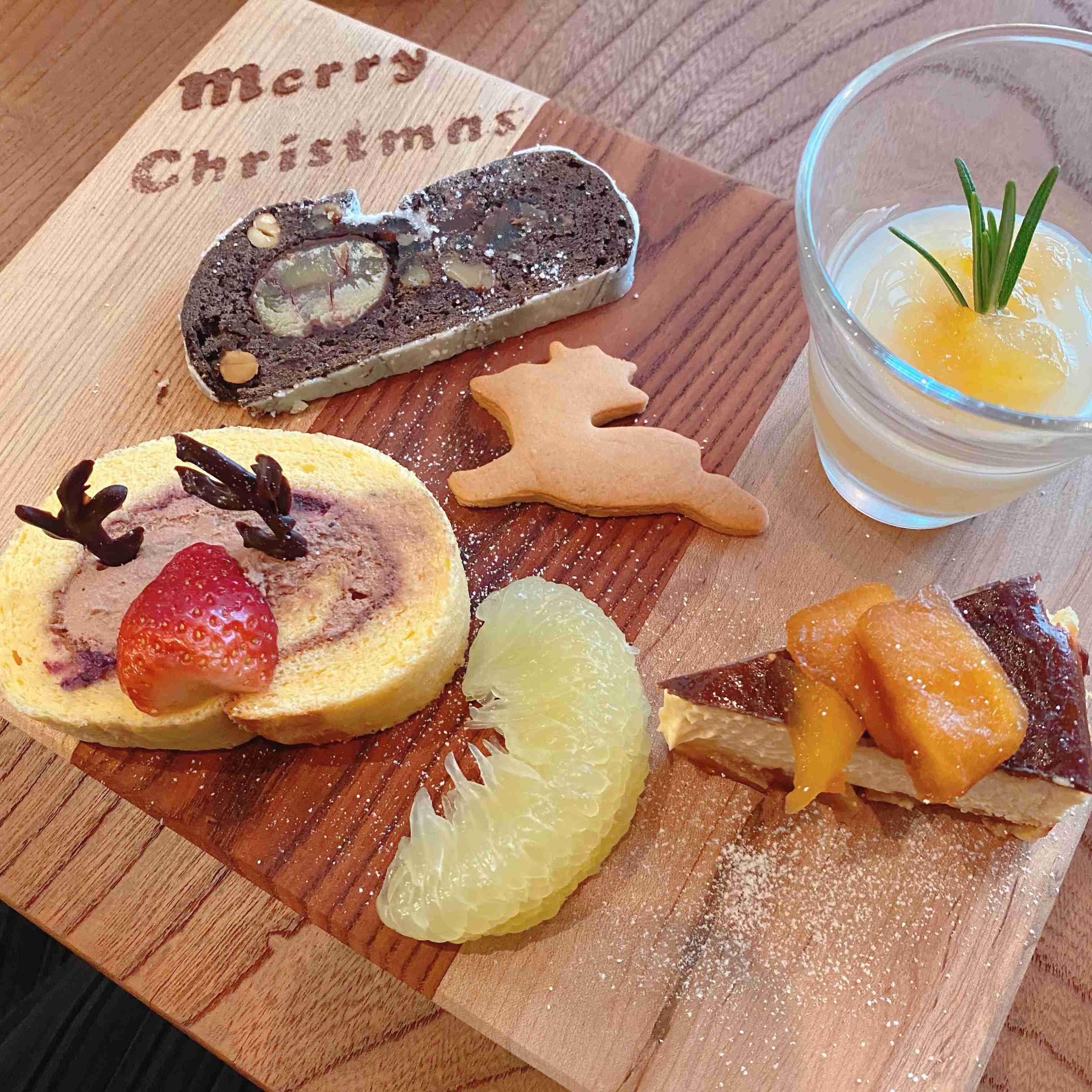 ☕️皆さんが撮ったカフェの写真が見たいです📸