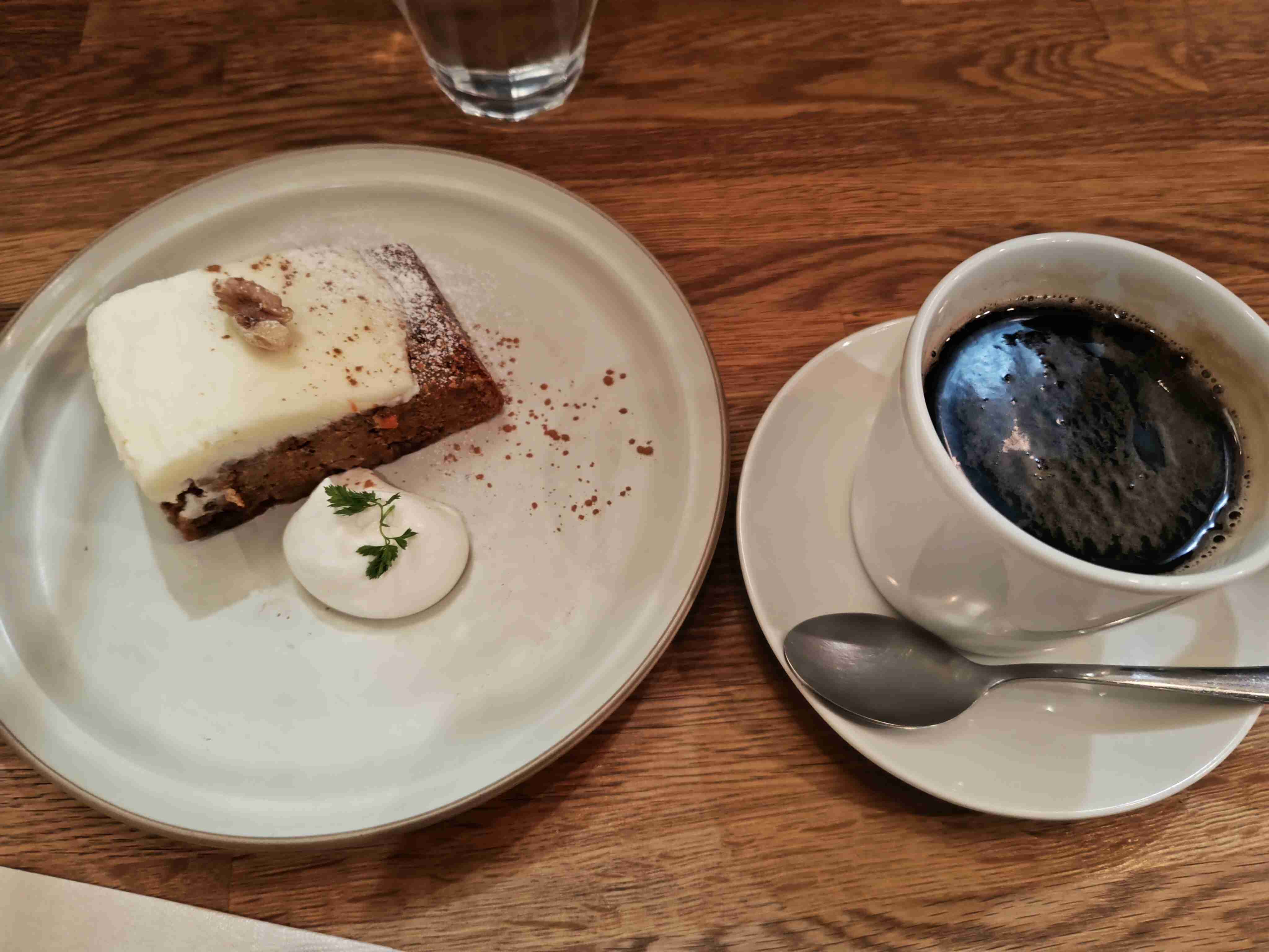 ☕️皆さんが撮ったカフェの写真が見たいです📸