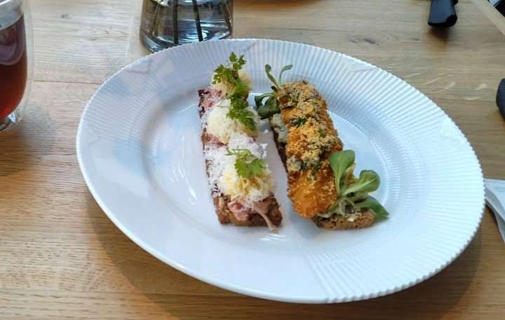 ☕️皆さんが撮ったカフェの写真が見たいです📸