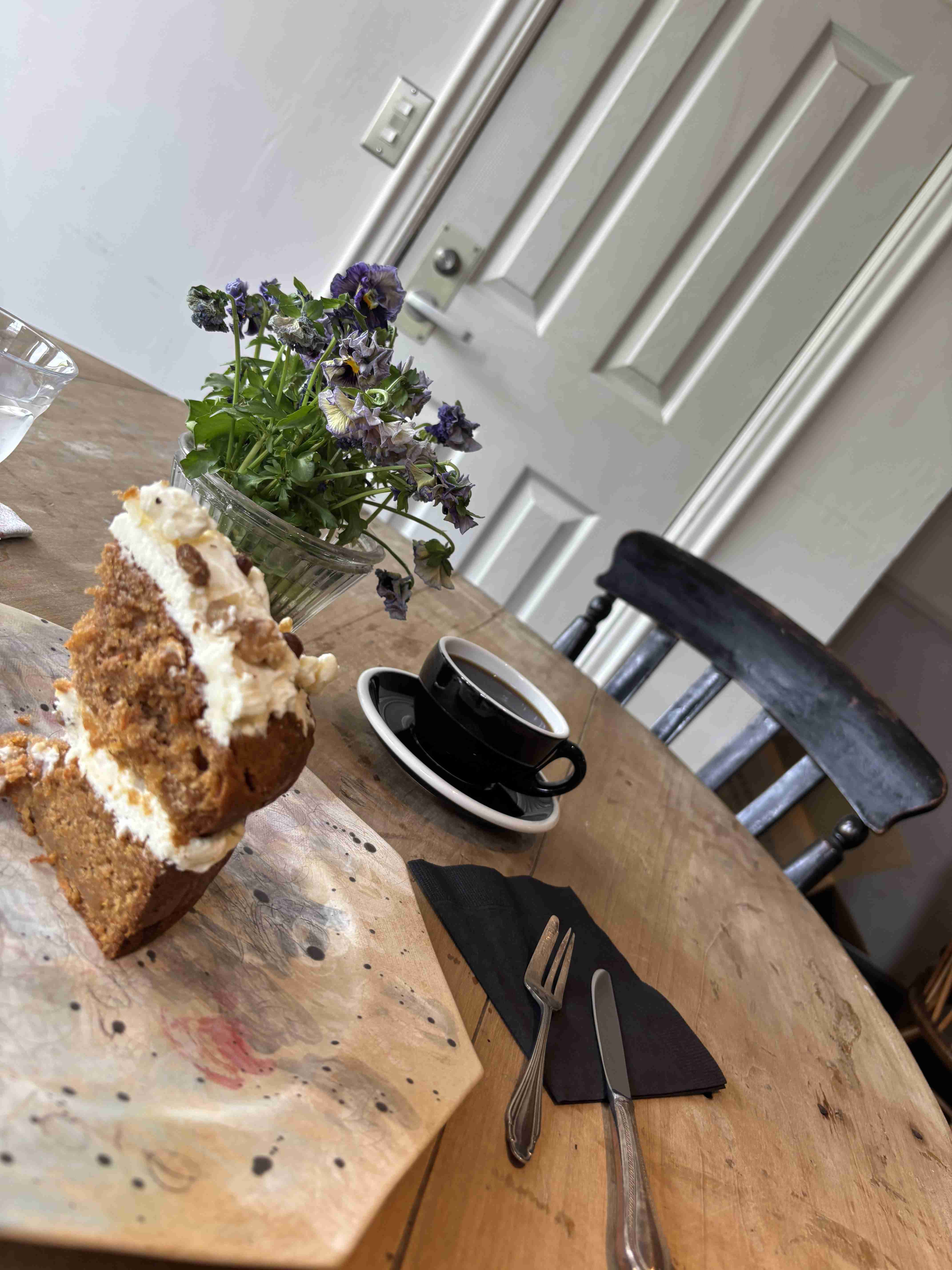 ☕️皆さんが撮ったカフェの写真が見たいです📸