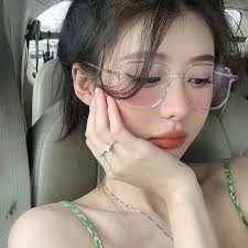 お洒落な眼鏡