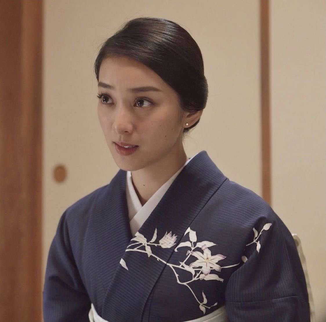 「黒革の手帖」を語ろう【武井咲版】