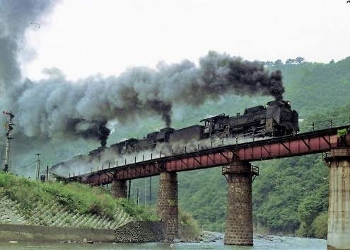 色々な、昭和の頃の乗り物を貼るトピ。