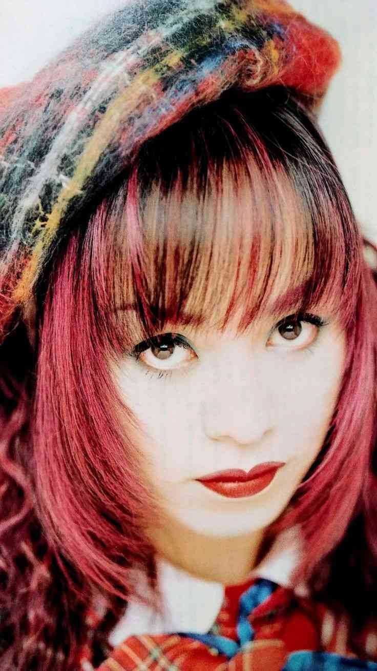 推しの結婚より、推しの離婚のほうが悲しくなる人いますか？