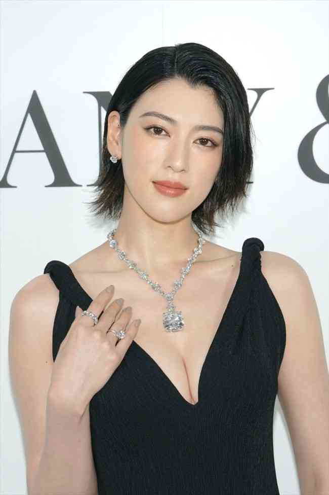 子役、少女モデルの時から既に仕上がっていた人