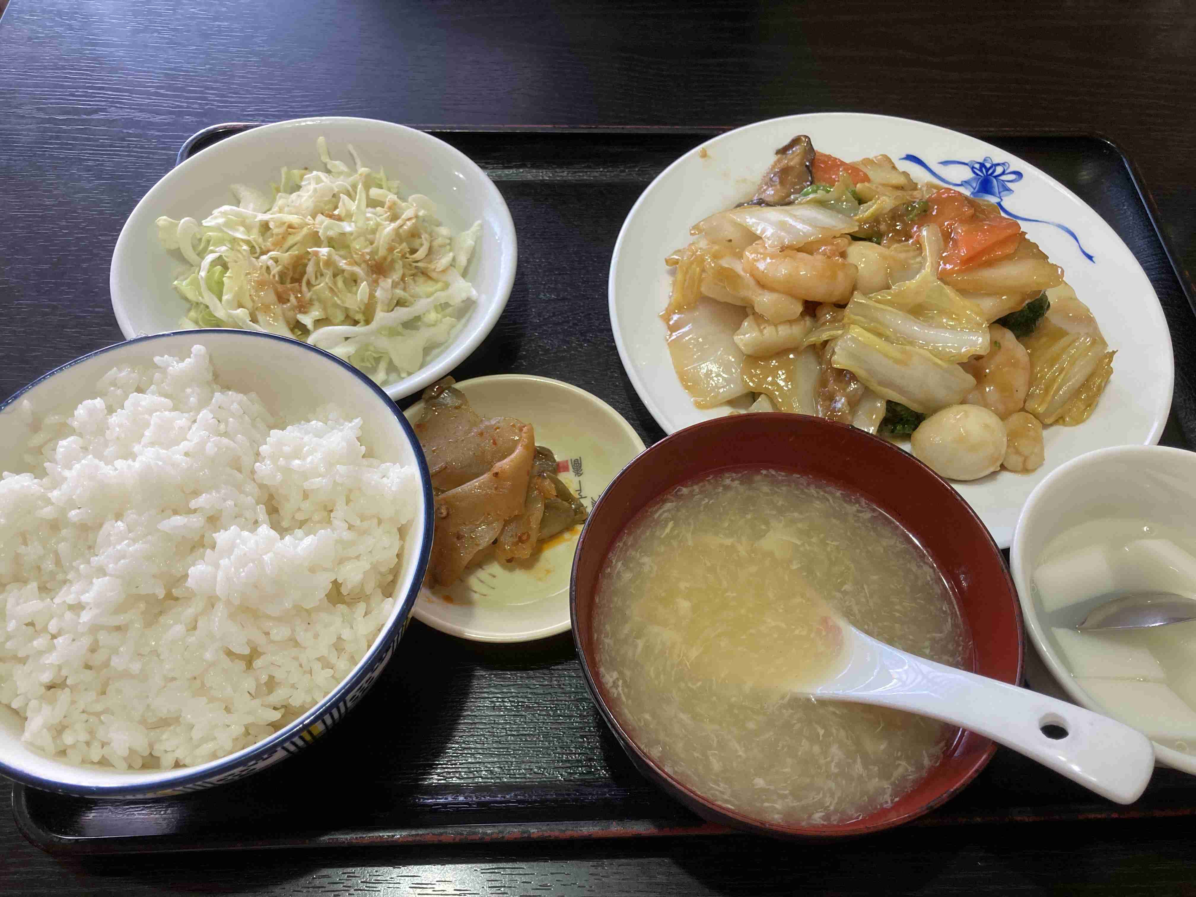 昼飲みしてる人〜!