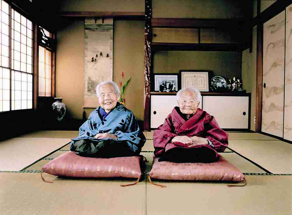 異性の既婚者を頻繁に誘う人は要注意？