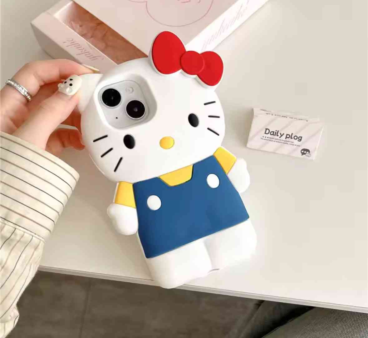 スマホケース何使ってる？
