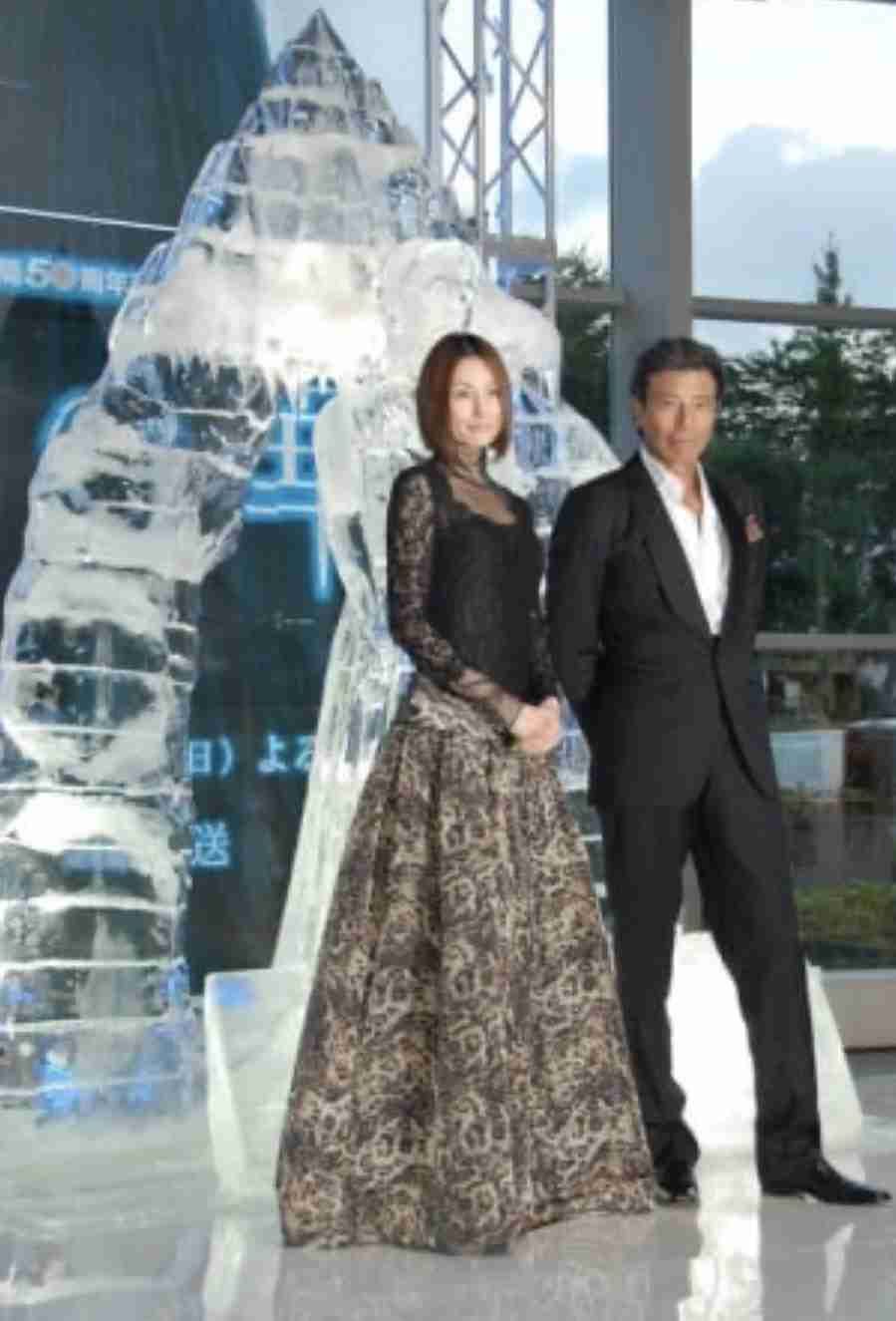 【「一区切りついた」の意味】米倉涼子、恋人が日本に戻らないまま麻薬取締法違反容疑で書類送検　「不起訴になる」との手応えを感じたうえでの“再スタート宣言”か