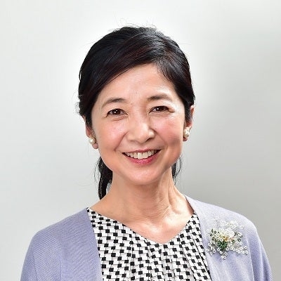 姑役が似合う女優さん