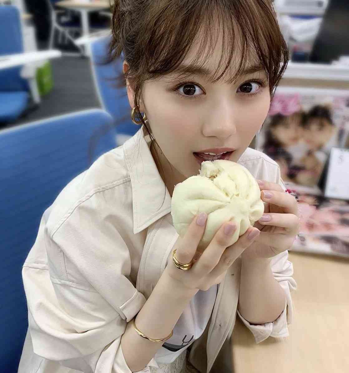 美味しそうに食べてる芸能人の画像が見たい🍱