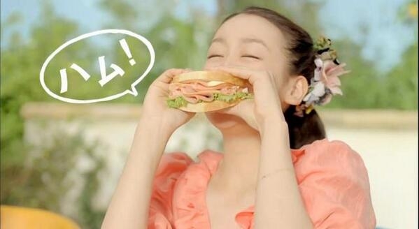 美味しそうに食べてる芸能人の画像が見たい🍱