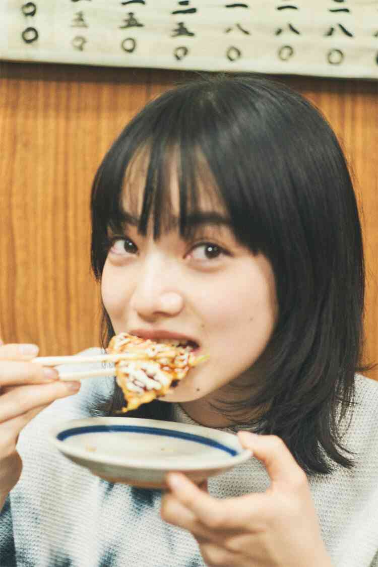 美味しそうに食べてる芸能人の画像が見たい🍱