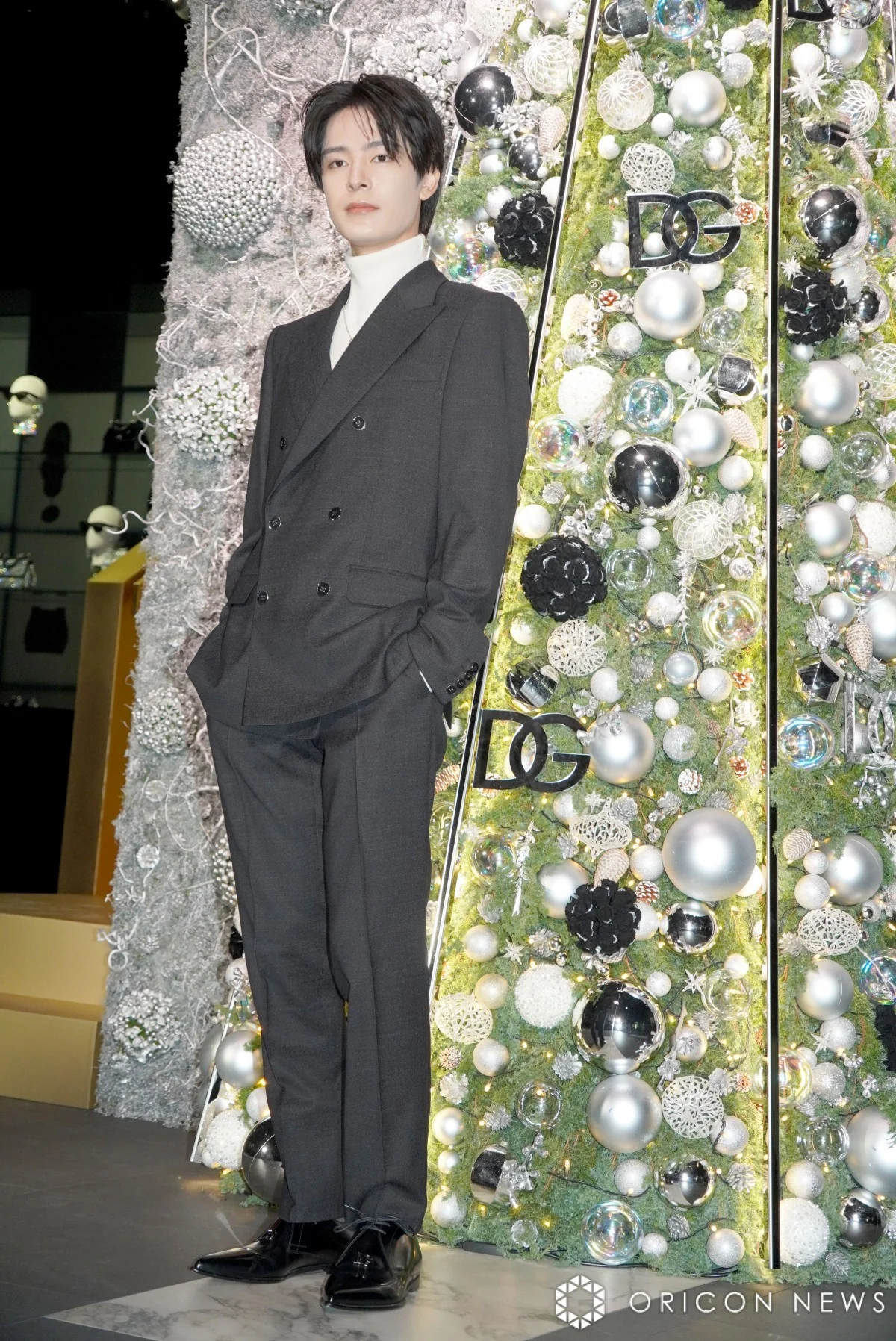 横浜流星、パリで見せたシルバーグレー髪色にファンうっとり…吉沢亮＆北村匠海との“国宝級”共演動画も話題に