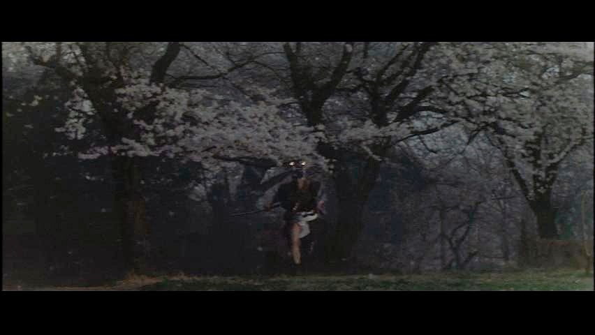 横溝正史『八つ墓村』、完全新作で映画化　“八つ”の墓石が浮かび上がるスーパーティザービジュアル解禁