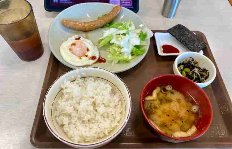 【外食】朝食に何円出せる？【自炊】