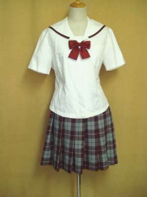 学校の制服がダサかった人【Part13】