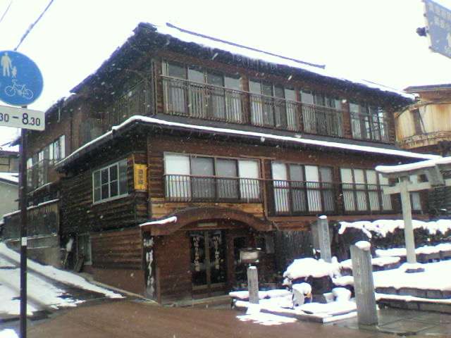 とにかく宿に泊まるのが好きな人