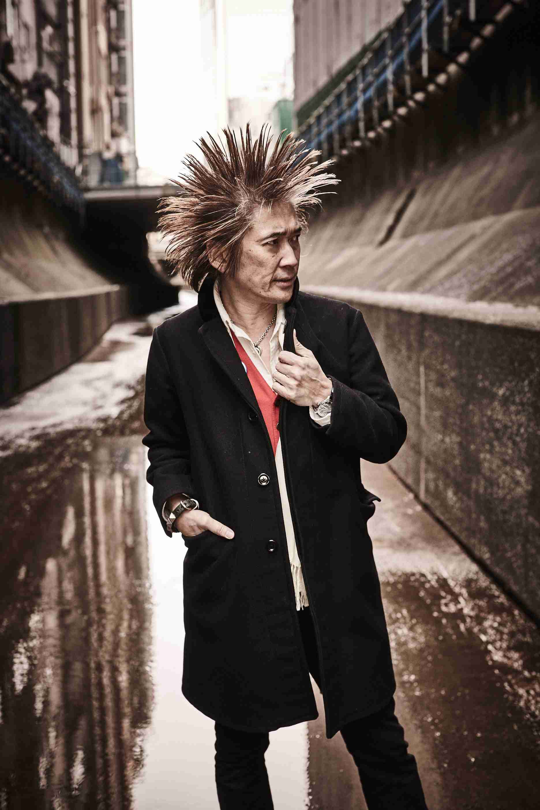 パンクロックファッション好きな人