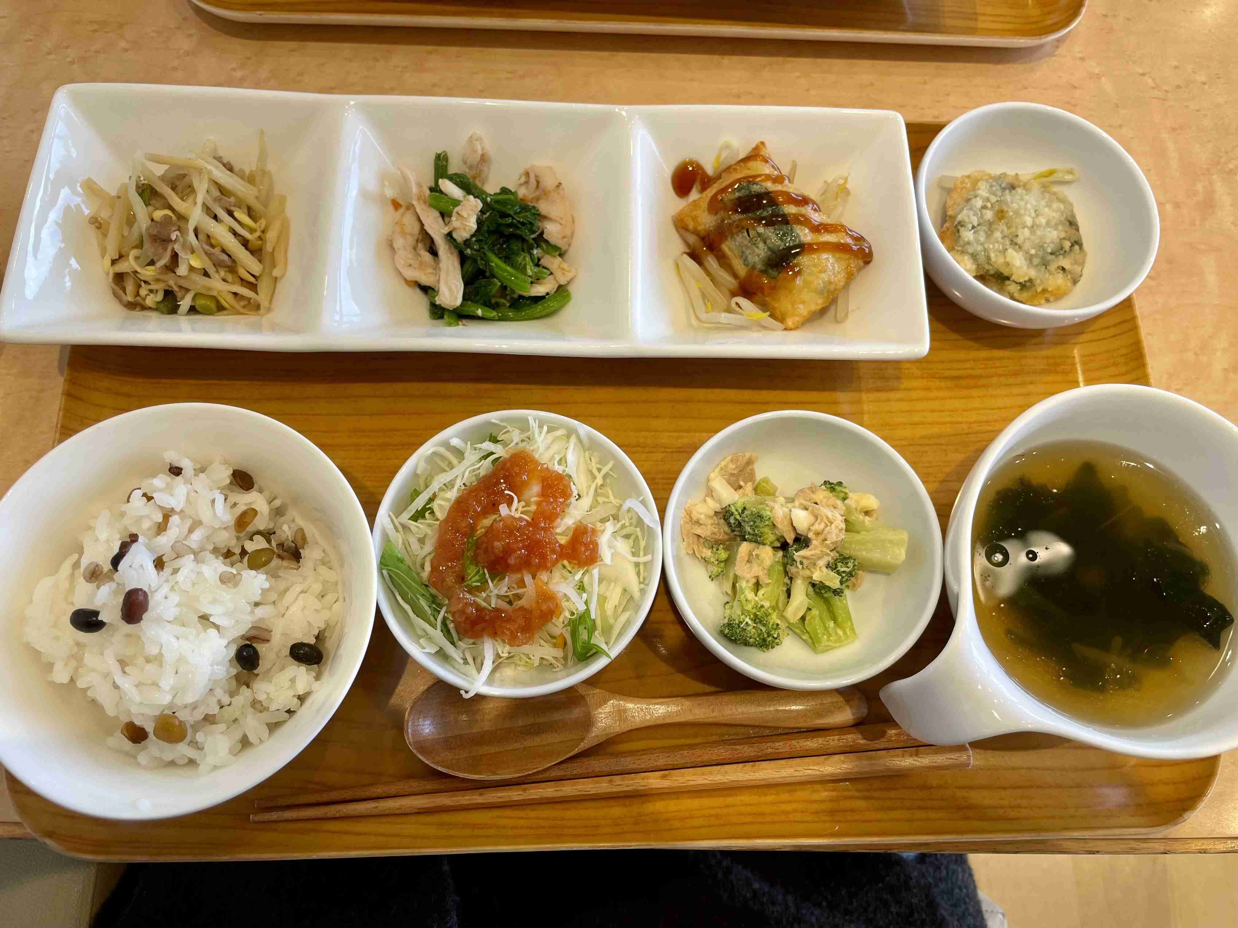 みなさんが撮った小鉢いっぱいの料理あったら見せてください