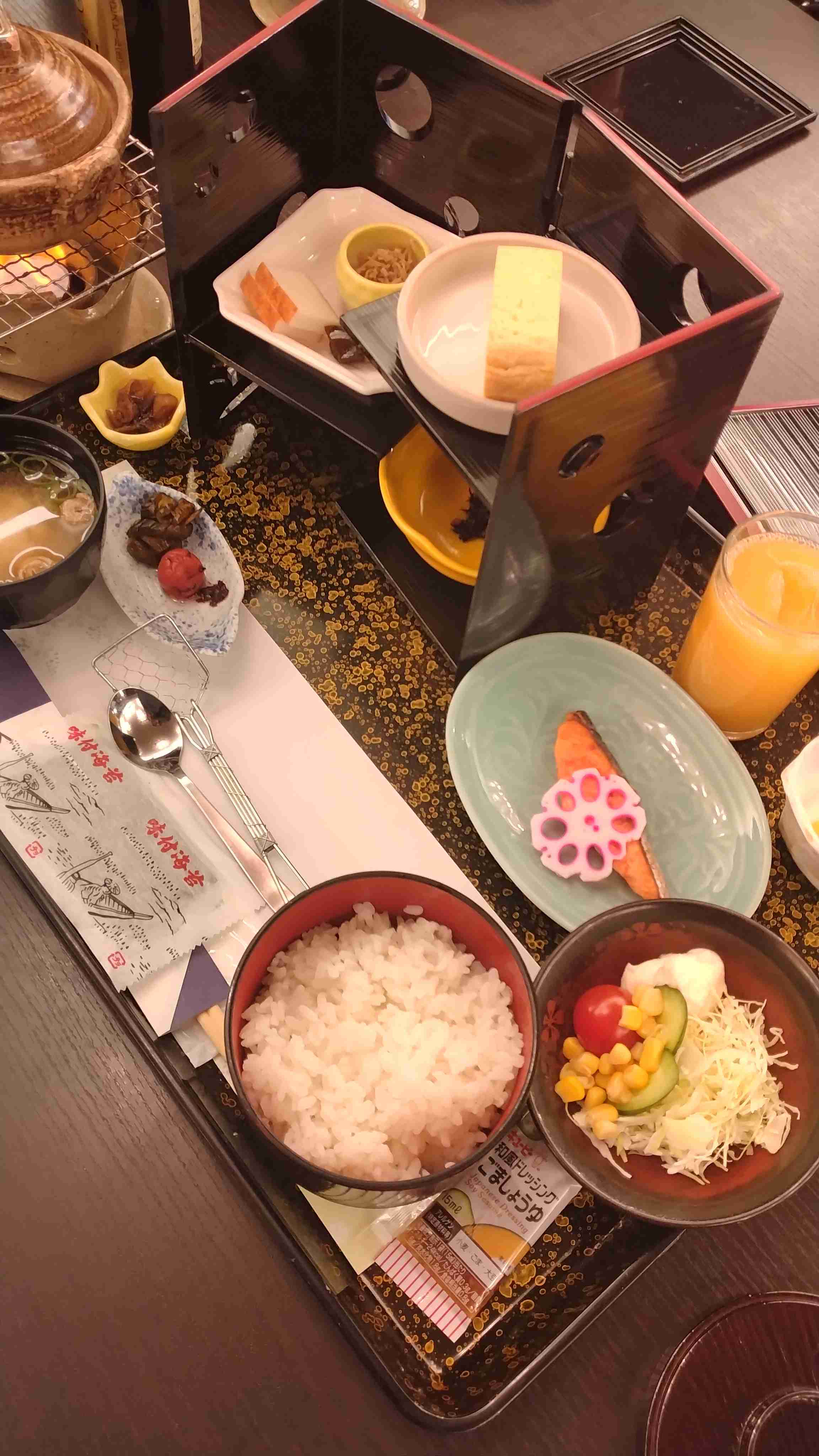 みなさんが撮った小鉢いっぱいの料理あったら見せてください