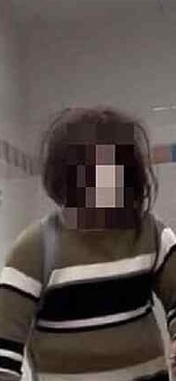 バスにまた“ハサミ男”　少女が髪を切られる