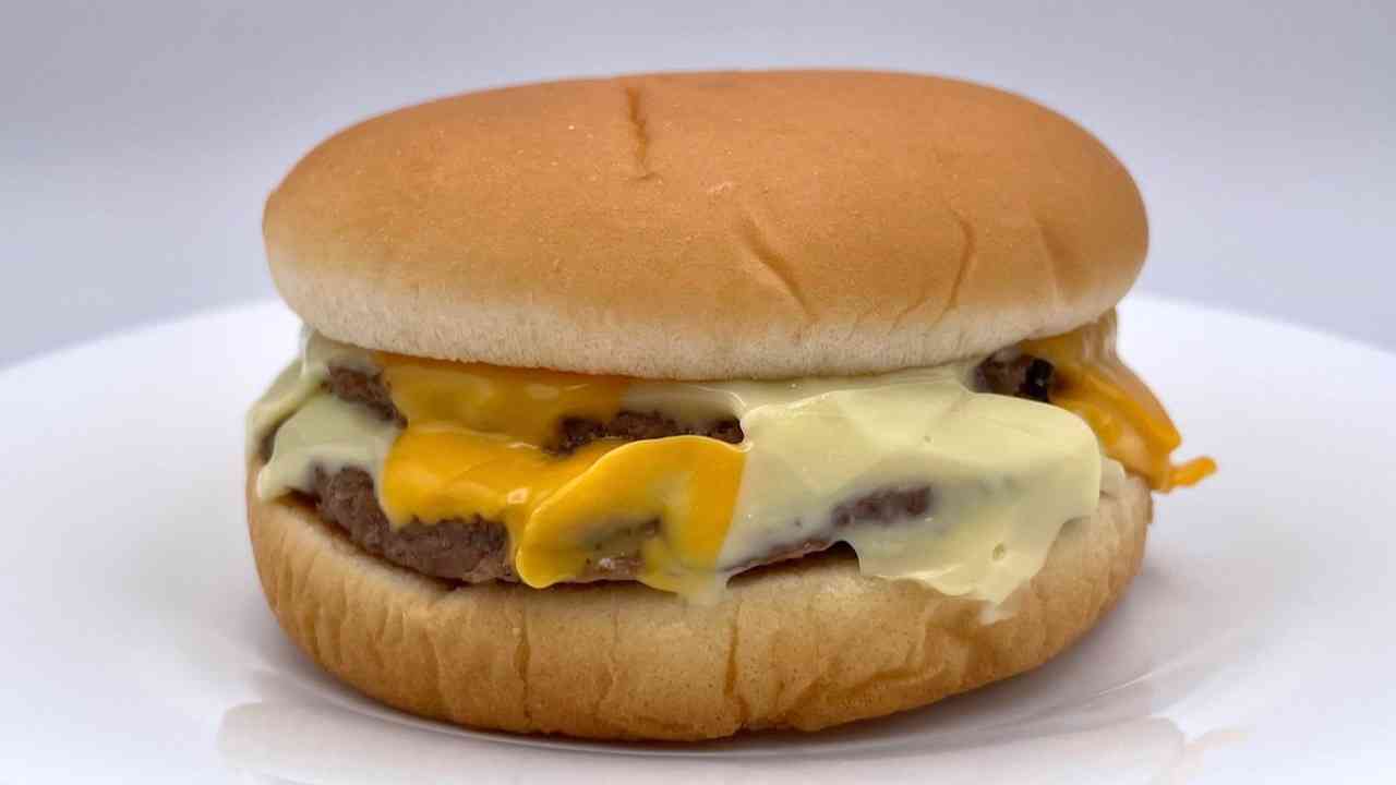 1日3食食べないなんてありえないって人