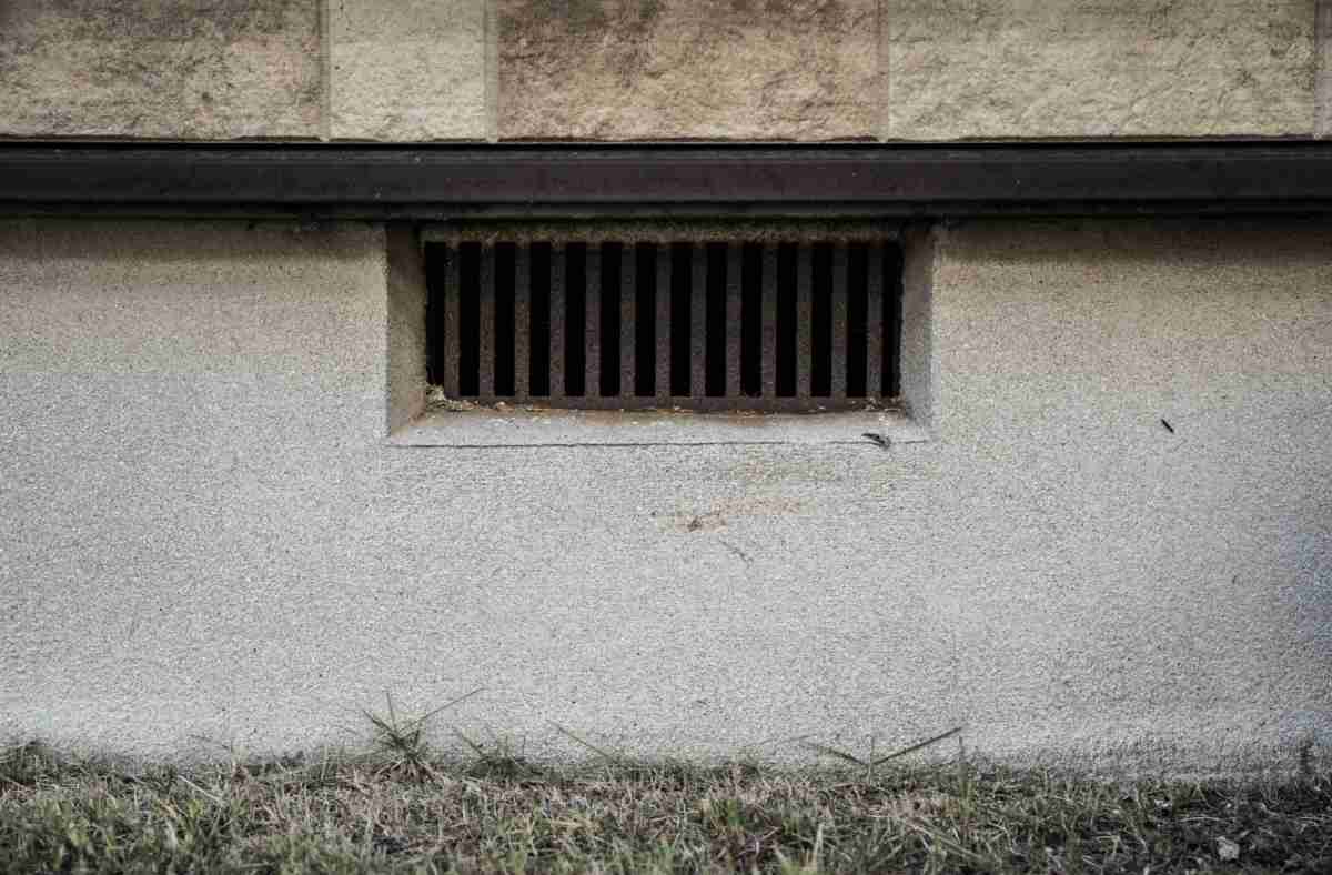 実家は築何年ですか？不具合や困りごとありますか？あと何年住めそうですか？