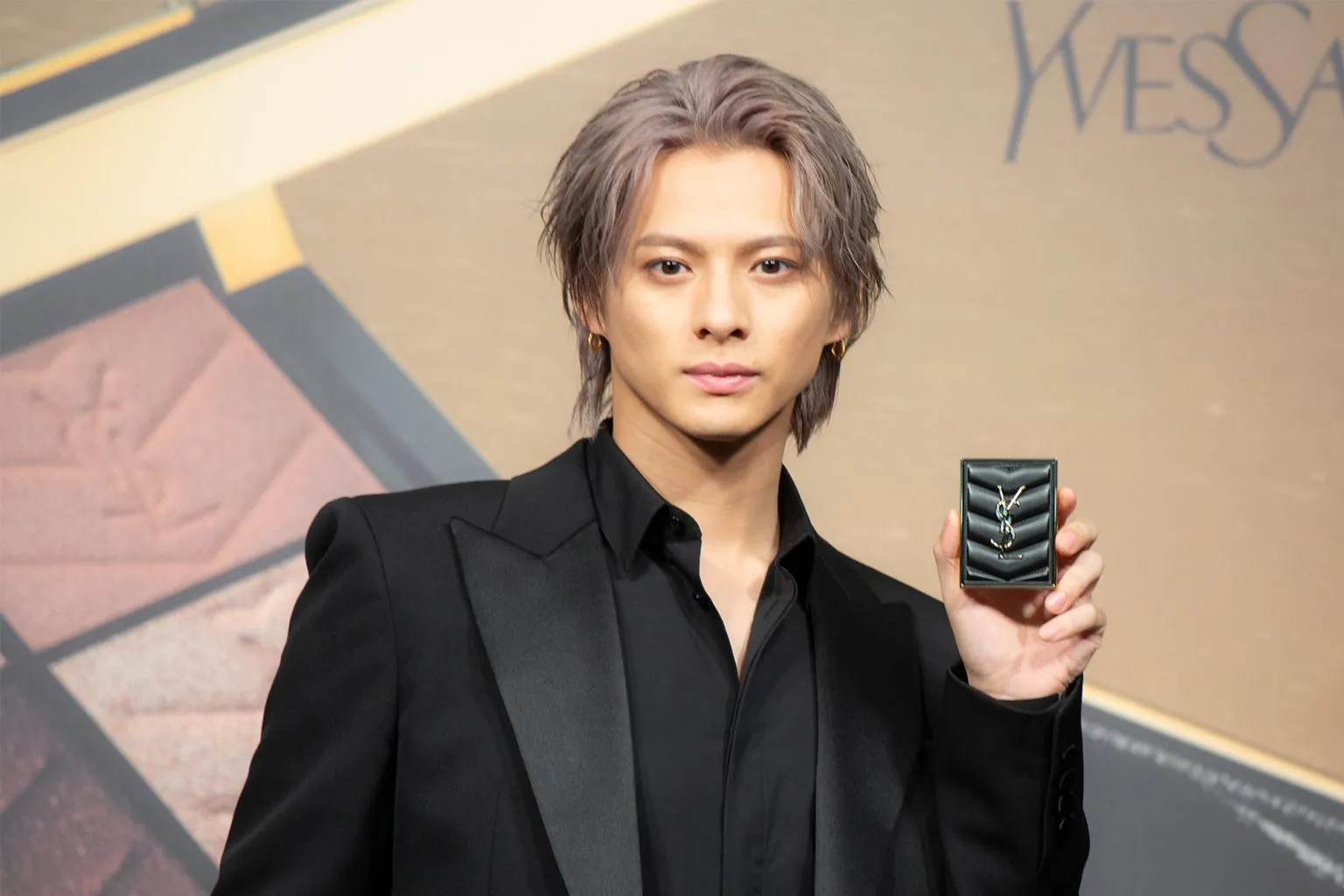 平野紫耀、力強く美しい最新ルック公開　イヴ・サンローラン・ボーテのアンバサダー
