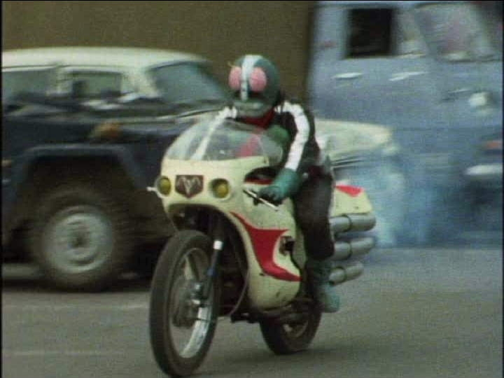 何のバイク乗ってるか教えて下さい！