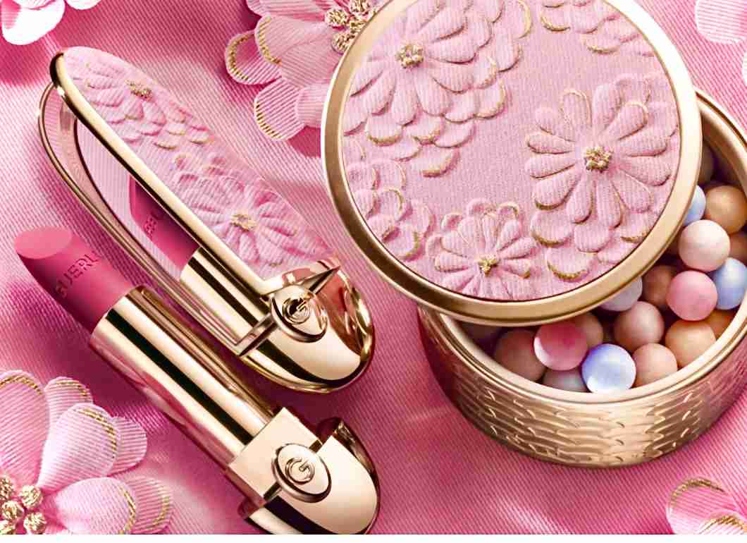 お姫様が持っていそうなコスメ