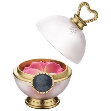 お姫様が持っていそうなコスメ