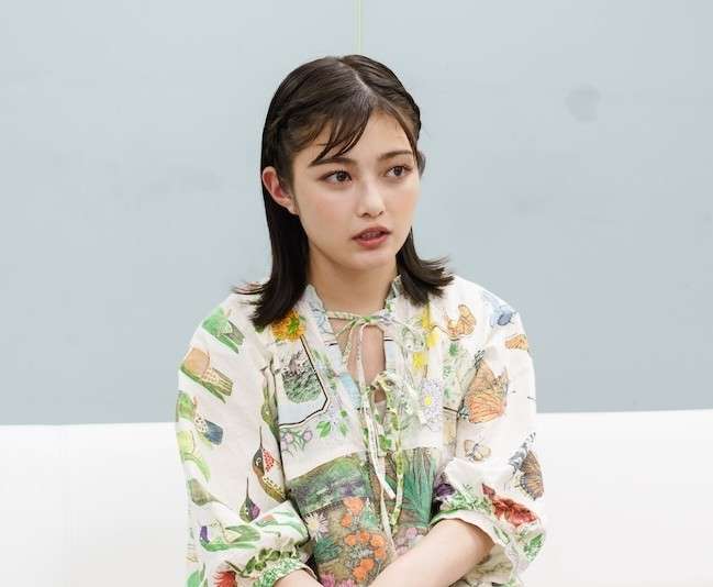 派手顔美人が見たい