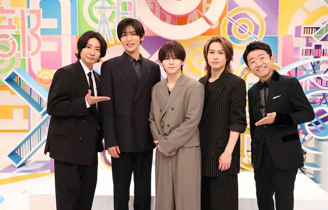Hey! Say! JUMP山田涼介、肌年齢“24歳”に笑顔溢れる「オバジカラー」イエロースーツが新鮮