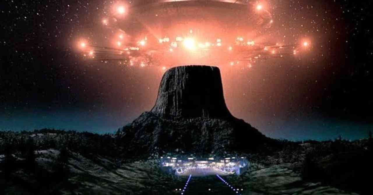 その他大勢の画像で映画タイトルを当てるトピ