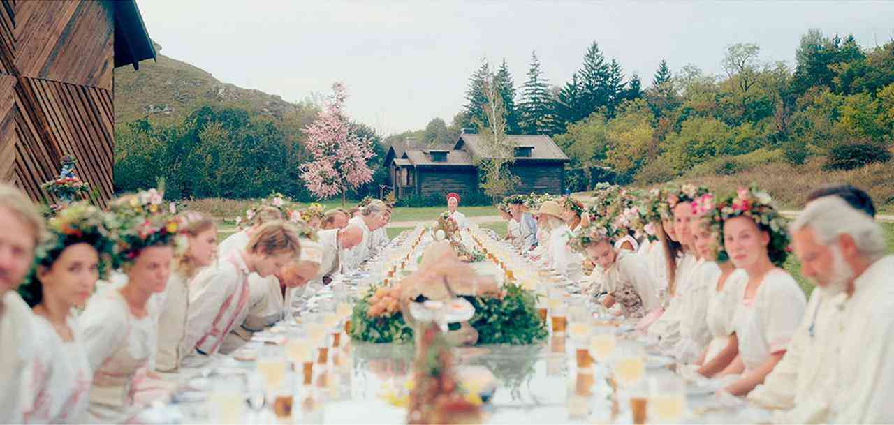 その他大勢の画像で映画タイトルを当てるトピ