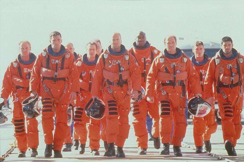 その他大勢の画像で映画タイトルを当てるトピ