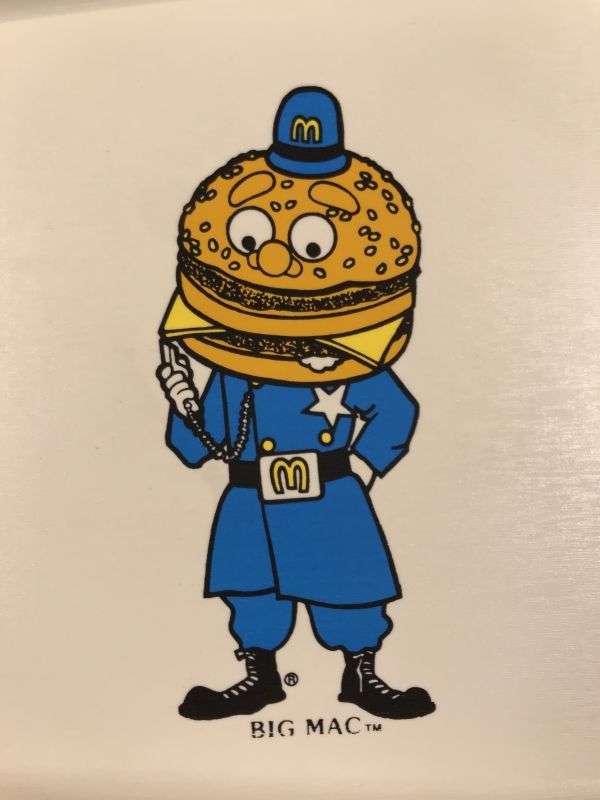 ビッグマックなんてペロリですか？