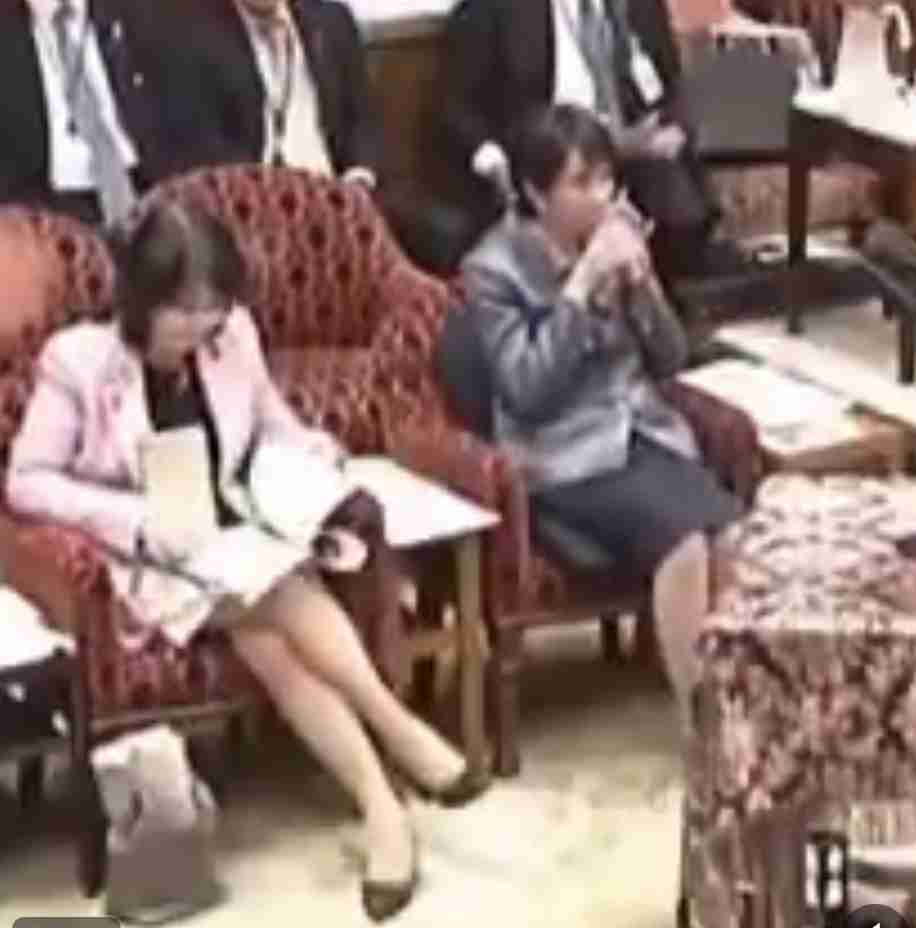 ＜1分で解説＞高市首相が「旧姓単記」検討を指示　あくまで夫婦同姓