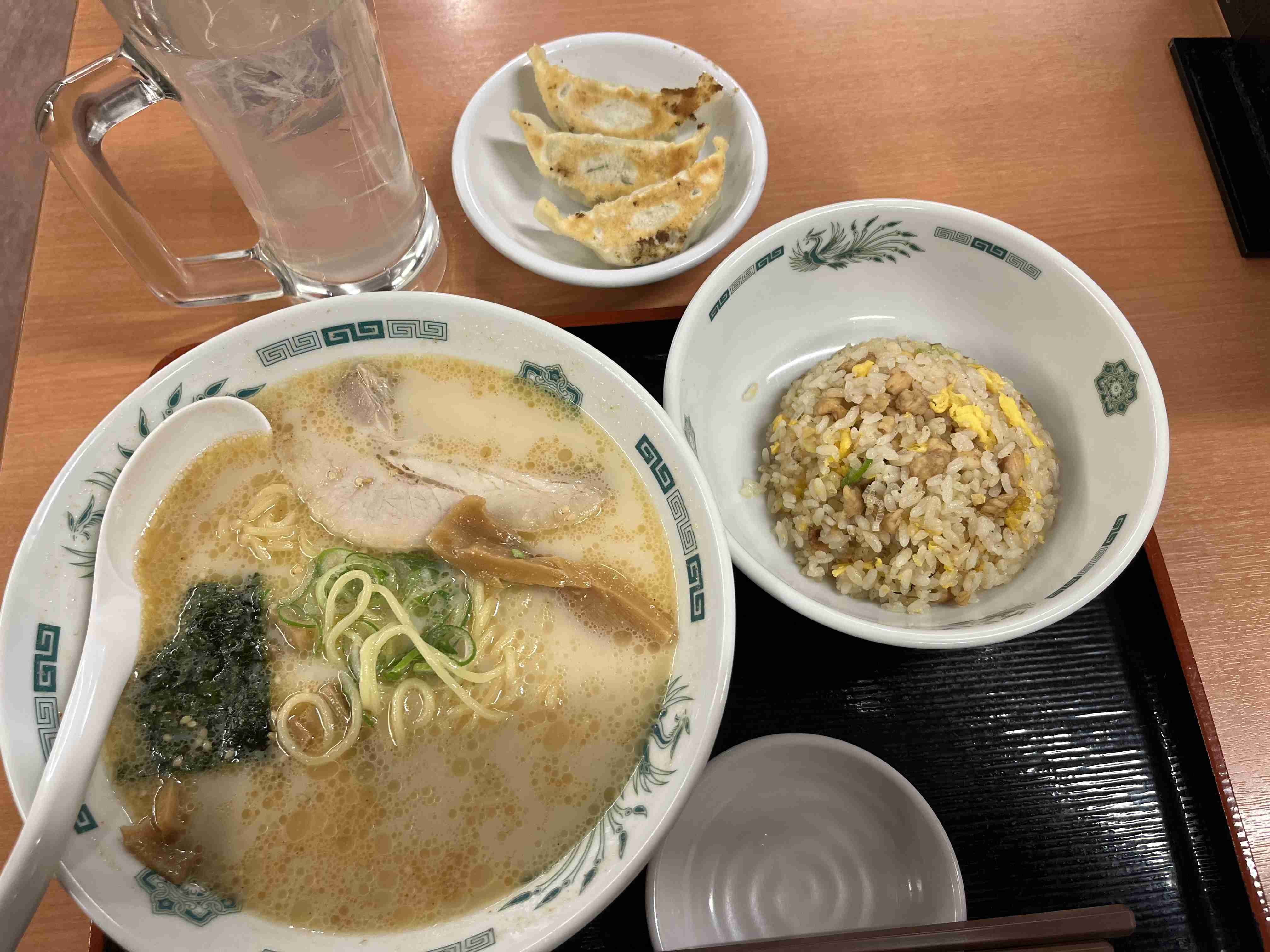チェーン店限定🍚外食した時の写真見せてください📸