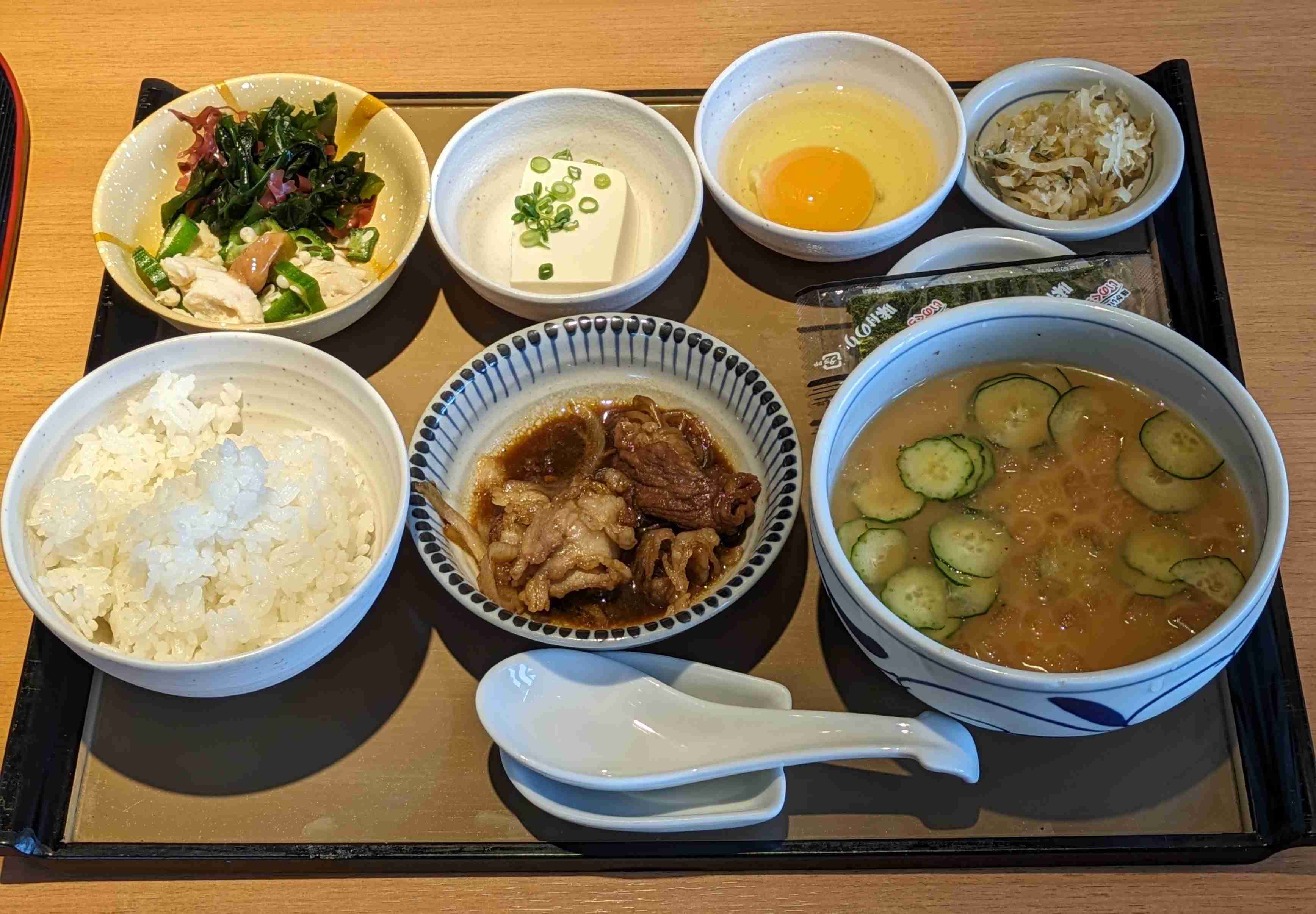 チェーン店限定🍚外食した時の写真見せてください📸