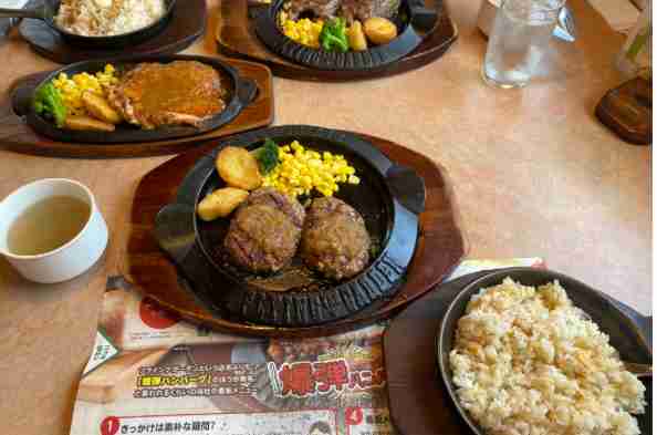 チェーン店限定🍚外食した時の写真見せてください📸